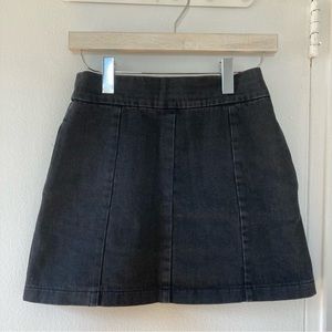 Topshop moto black denim miniskirt with pockets& back zipper